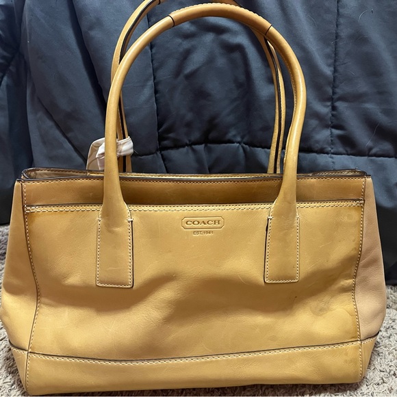 VINTAGE COACH Madeline Beige / Yellow Handbag - Picture 2 of 6